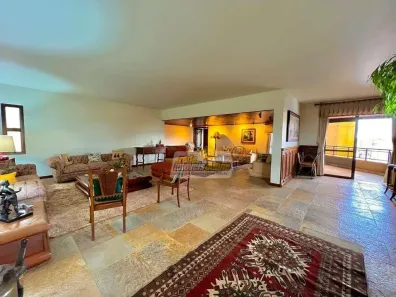 Apartamento com 4 Quartos à venda, 481m² no São Benedito, Uberaba
