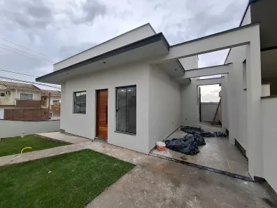 Casa com 3 Quartos à venda, 54m² no Forquilhas, São José