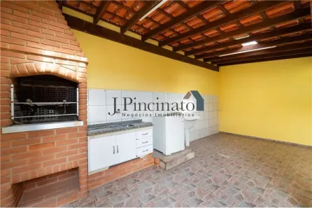 Sobrado com 2 Quartos para alugar, 162m² no Parque São Luiz, Jundiaí
