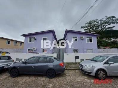 Apartamento com 3 Quartos para alugar, 45m² no Monte Verde, Florianópolis