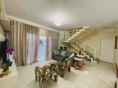 Sobrado com 4 Quartos à venda, 255m² no Jardim Crystal Park, Jacareí