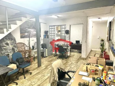 Galpão/Depósito/Armazém à venda, 370m² no Vila Anastácio, São Paulo
