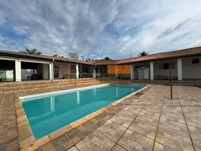 Fazenda/Sítio com 3 Quartos à venda, 1131m² no Remanso Azul, Americana