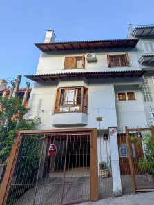 Casa com 3 Quartos à venda, 214m² no Tristeza, Porto Alegre