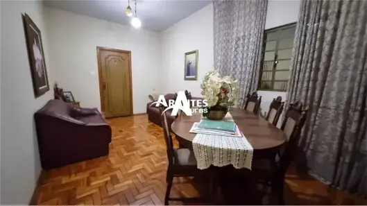 Casa com 5 Quartos à venda, 189m² no Brasil, Uberlândia