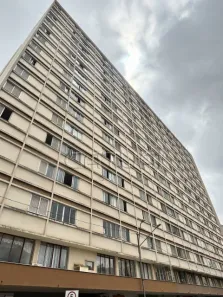 Apartamento com 3 Quartos para alugar, 95m² no Centro, Londrina