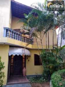 Sobrado com 3 Quartos à venda, 381m² no Jardim Medina, Poá
