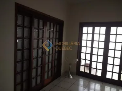 Casa com 3 Quartos à venda, 224m² no Planalto Verde, Ribeirão Preto