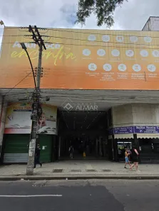 Ponto Comercial para alugar, 68m² no Centro, Juiz de Fora