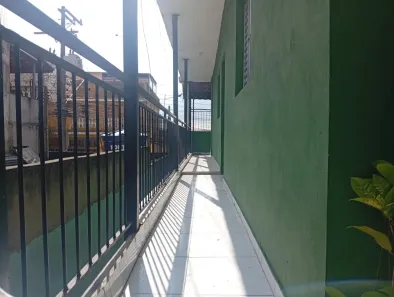 Casa com 1 Quarto para alugar, 30m² no Vila Fazzeoni, São Paulo
