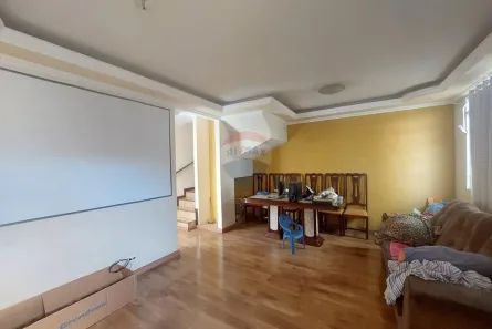 Casa com 3 Quartos à venda, 96m² no Camargos, Belo Horizonte