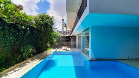 Casa com 5 Quartos à venda, 300m² no Pacaembu, São Paulo