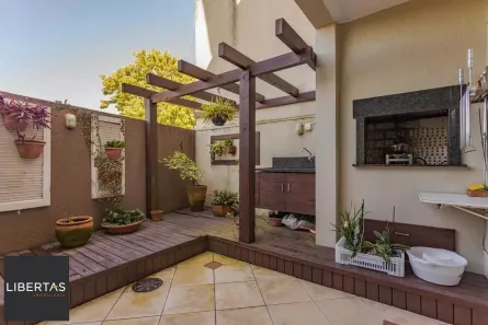 Casa de Condomínio com 3 Quartos à venda, 250m² no Vila Jardim, Porto Alegre