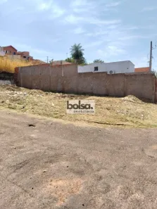 Lote/Terreno à venda, 200m² no Vila Quaggio, Bauru