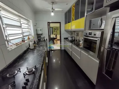 Casa com 3 Quartos à venda, 300m² no Canto do Forte, Praia Grande