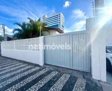 Casa com 3 Quartos para alugar, 300m² no Santa Mônica, Feira de Santana