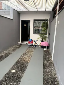Casa com 2 Quartos à venda, 63m² no Vila Nova, Joinville