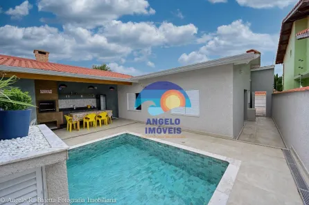 Casa com 3 Quartos à venda, 179m² no Balneario Tres Marias, Peruíbe