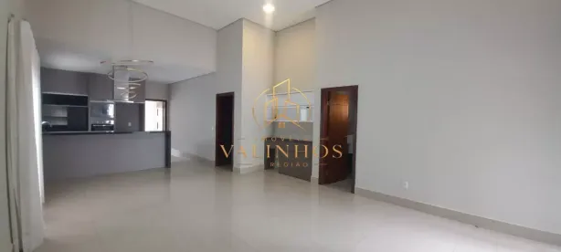 Casa com 3 Quartos para venda ou aluguel, 177m² no Pinheiro, Valinhos