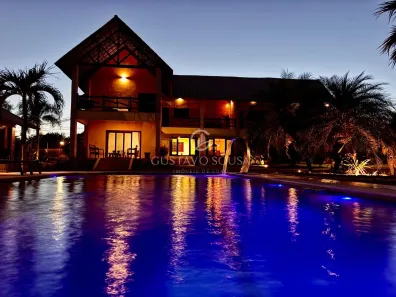 Casa com 6 Quartos à venda, 119600m² no , Cascavel