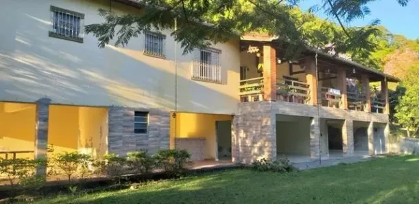 Fazenda/Sítio com 5 Quartos à venda, 800m² no Pau Arcado, Campo Limpo Paulista