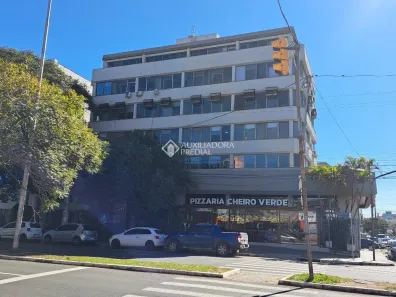 Sala Comercial à venda, 110m² no Santana, Porto Alegre