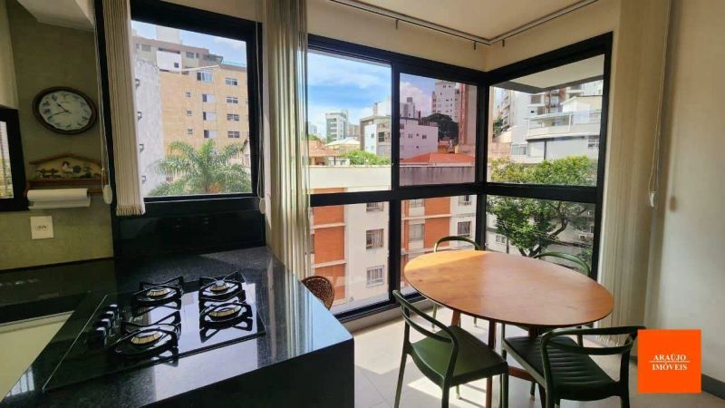Apartamento com 2 quartos — Santo Antônio, Belo Horizonte
