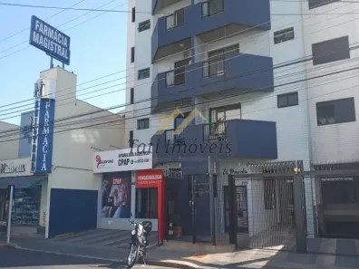 Apartamento com 2 Quartos para alugar, 90m² no Centro, São Carlos