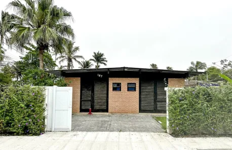 Casa com 4 Quartos à venda, 209m² no Balneário Praia do Pernambuco, Guarujá