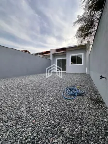 Casa com 3 Quartos à venda, 68m² no Parque Guarani, Joinville