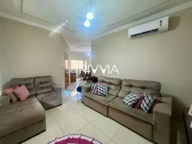 Casa com 3 Quartos à venda, 190m² no Cidade Jardim, Uberlândia