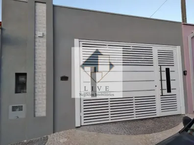 Casa com 3 Quartos à venda, 130m² no Parque Residencial Jaguari, Americana
