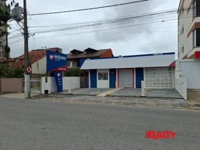 Ponto Comercial para alugar, 270m² no Centro, Biguaçu