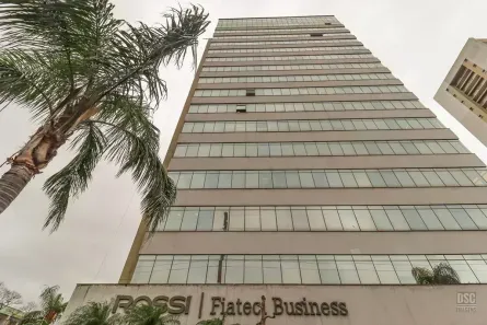Sala Comercial à venda, 48m² no São Geraldo, Porto Alegre