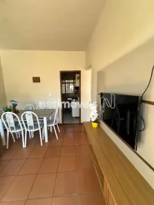 Casa com 3 Quartos à venda, 360m² no Santa Terezinha, Belo Horizonte