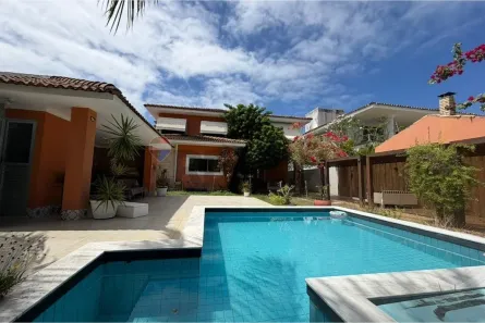 Casa de Condomínio com 4 Quartos à venda, 253m² no Buraquinho, Lauro de Freitas