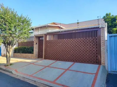 Casa com 3 Quartos à venda, 180m² no Parque Estoril, São José do Rio Preto