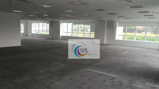 Sala Comercial para alugar, 136m² no Cidade Monções, São Paulo