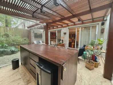 Casa de Condomínio com 3 Quartos à venda, 350m² no Real Parque, São Paulo