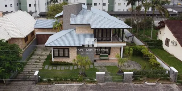 Casa com 4 Quartos à venda, 312m² no Centro, Tijucas