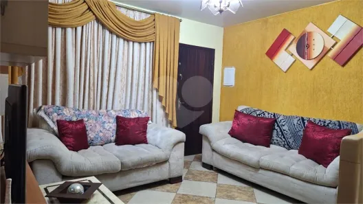 Sobrado com 2 Quartos para alugar, 97m² no Vila Constança, São Paulo
