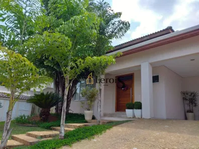 Casa com 5 Quartos à venda, 300m² no Jardim Theodora, Itu