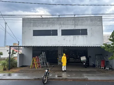 Galpão/Depósito/Armazém à venda, 319m² no Novo Mundo, Uberlândia