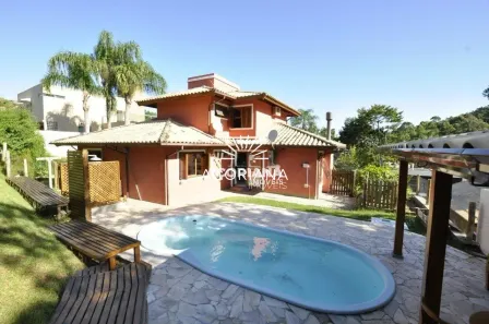 Casa com 3 Quartos à venda, 194m² no Rio Tavares, Florianópolis