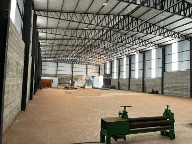 Galpão/Depósito/Armazém para alugar, 1000m² no Zona Rural, Bálsamo