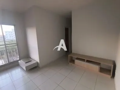 Apartamento com 3 Quartos para alugar, 73m² no Jardim Patrícia, Uberlândia