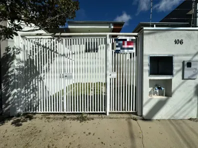 Casa com 2 Quartos para alugar, 70m² no Parque Real, Pouso Alegre
