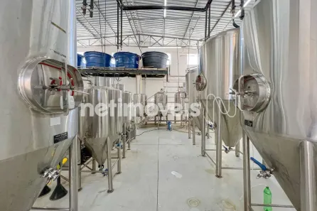 Prédio Comercial à venda, 420m² no Novo Centro, Santa Luzia