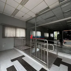 Sala Comercial para alugar, 326m² no Zona Central, Rio Claro