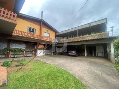 Casa com 4 Quartos à venda, 1500m² no Centro, Portão